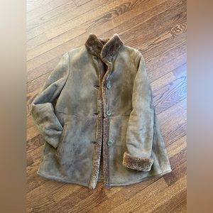 Blue Duck shearling coat. Walnut color. Size S. Incredibly warm and cozy.